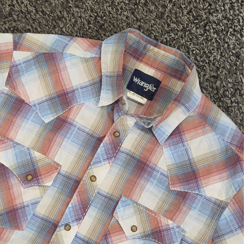 Wrangler Western Mens Medium Shirt Plaid Pearl Snap Button Short Sleeve